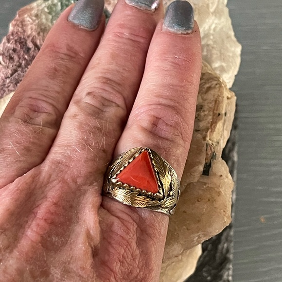 ⭐️ Coral Sterling Silver Ring - Picture 13 of 13